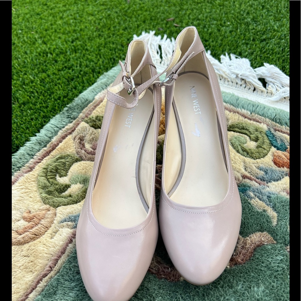 NINE WEST HEELS